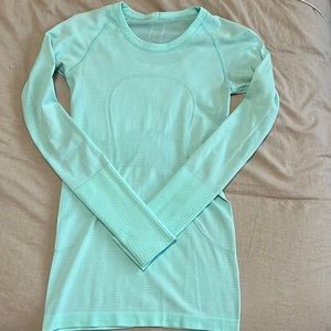 Lululemon long sleeve